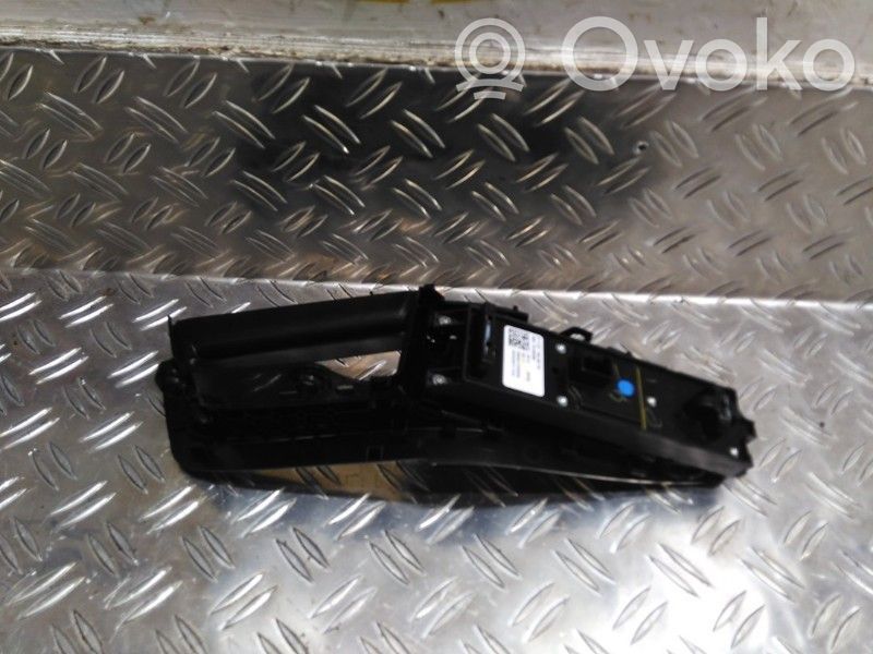 Ford Fiesta Interrupteur commade lève-vitre 