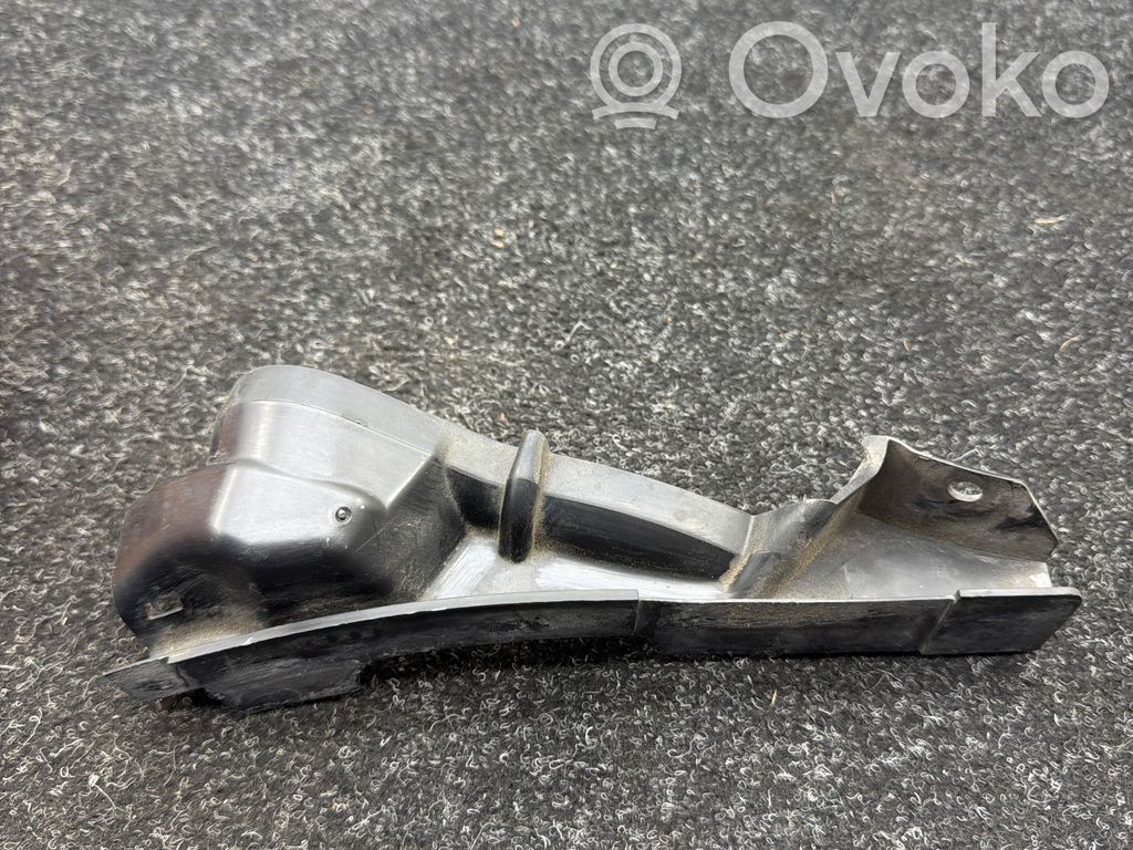 Audi A7 S7 4G Halterung Kotflügel 