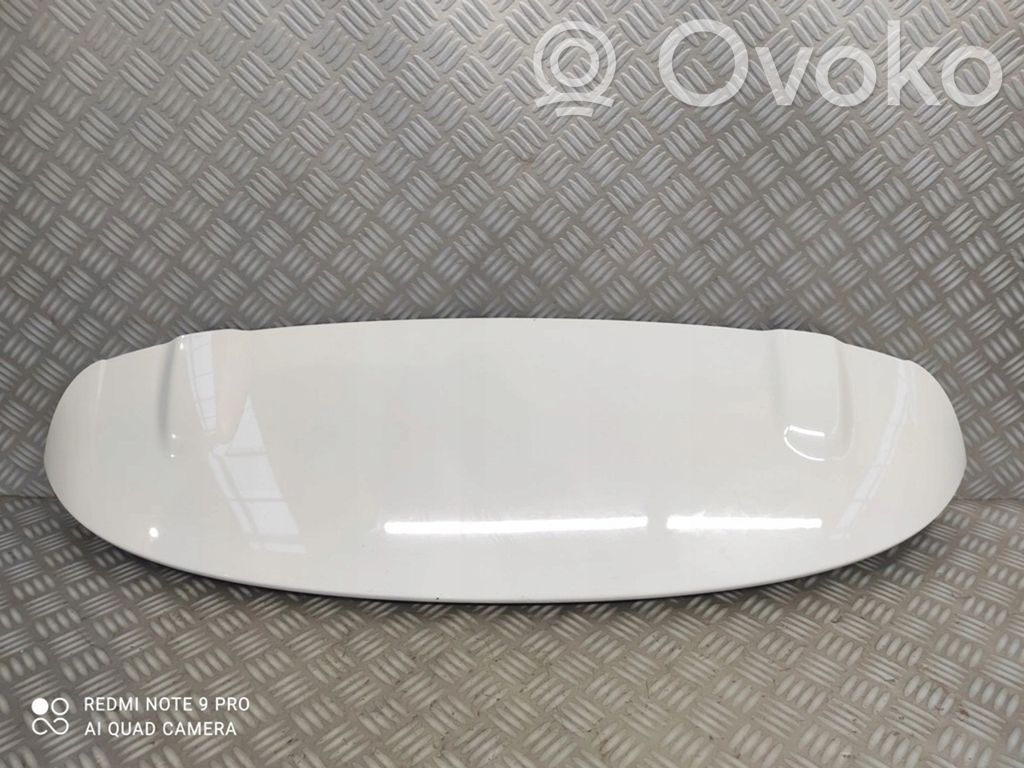 Renault Clio IV Tailgate/trunk spoiler 