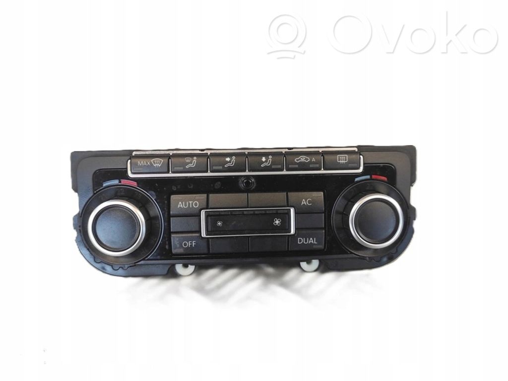 Volkswagen Golf VI Climate control unit 