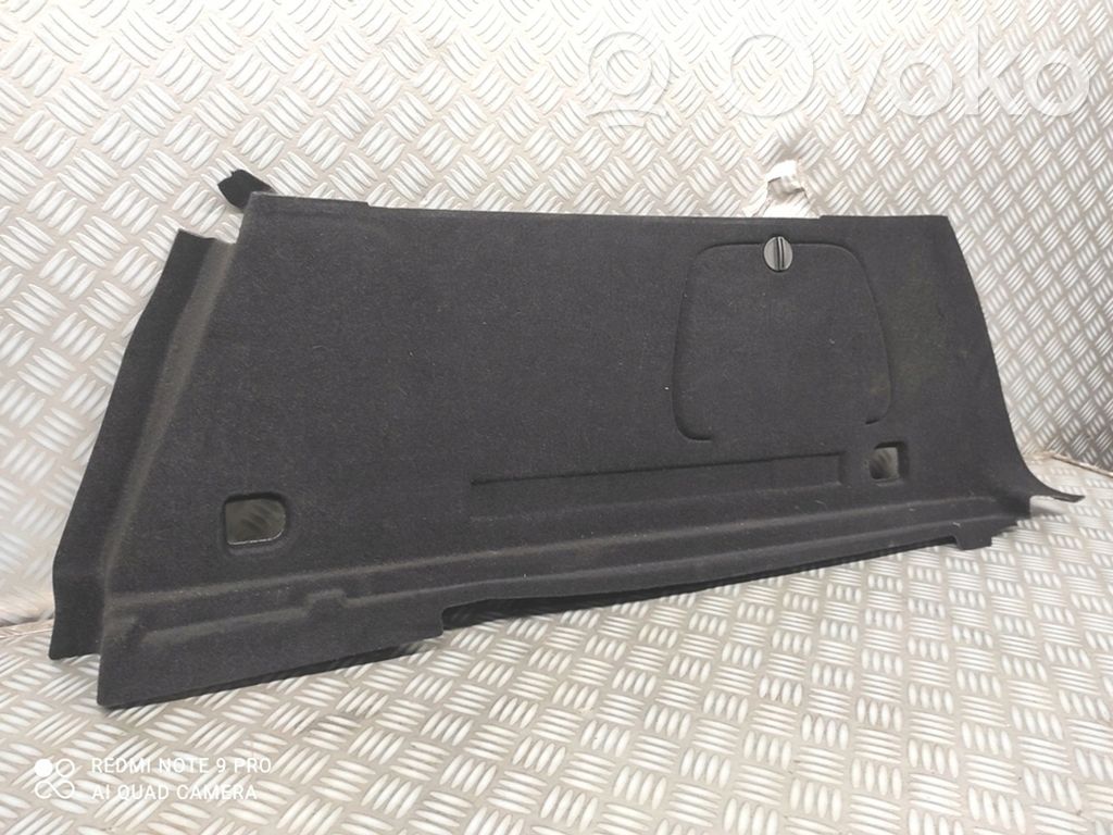 Opel Astra K Boczek / Tapicerka / bagażnika 