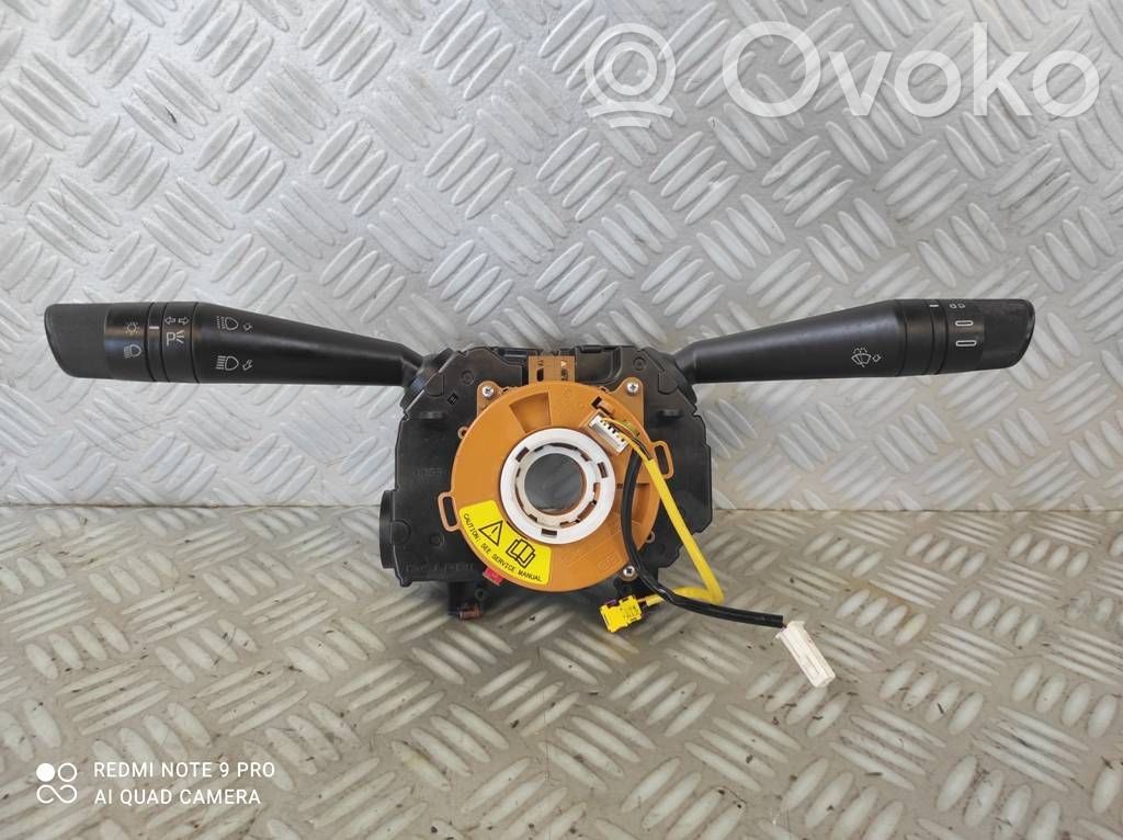 Citroen Berlingo Steering wheel buttons/switches 