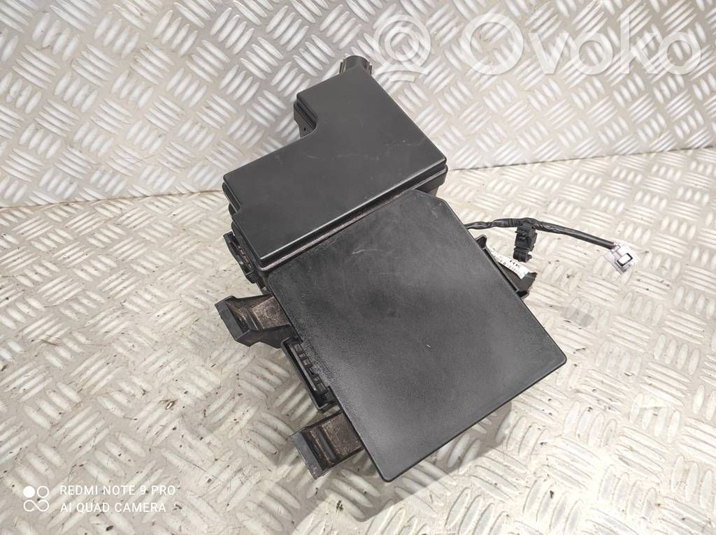 Renault Koleos I Fuse module 
