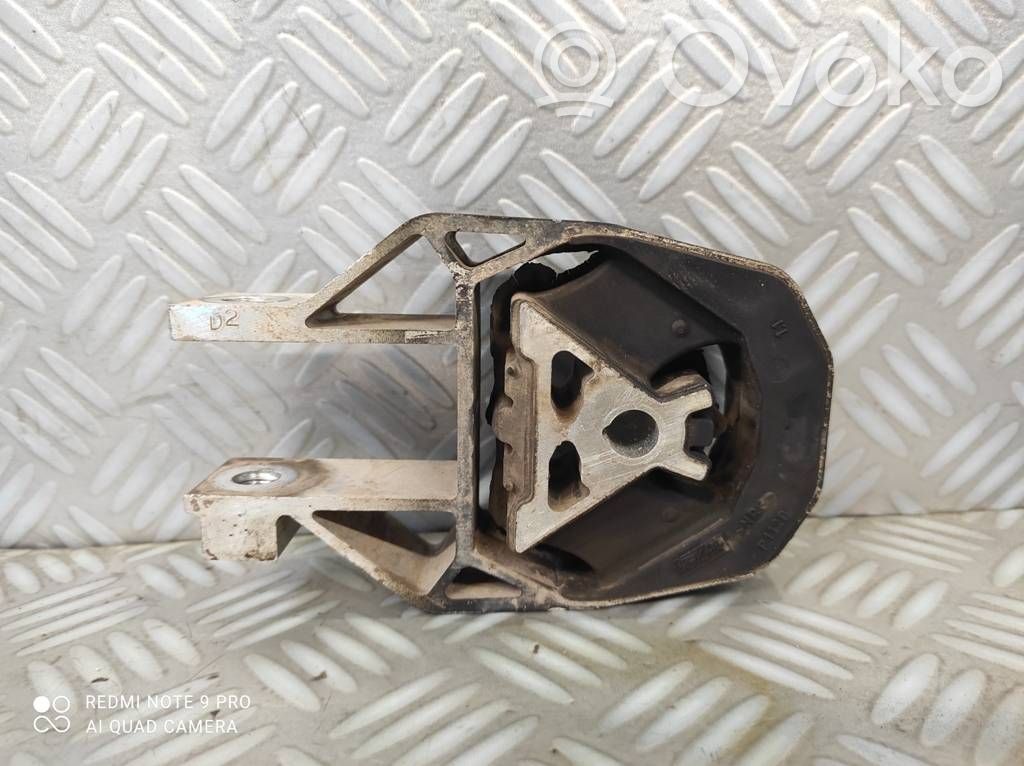 Engine mount bracket   BV616P082CB,BV616P082CB