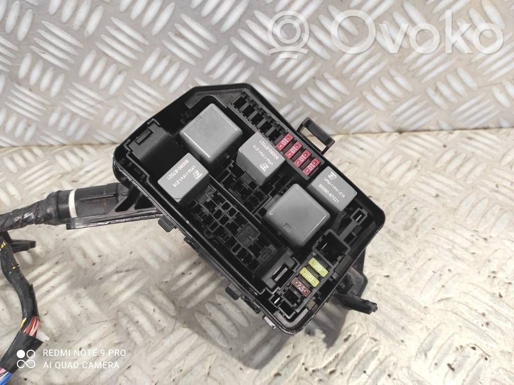 Toyota Yaris Wiązka przewodów silnika 