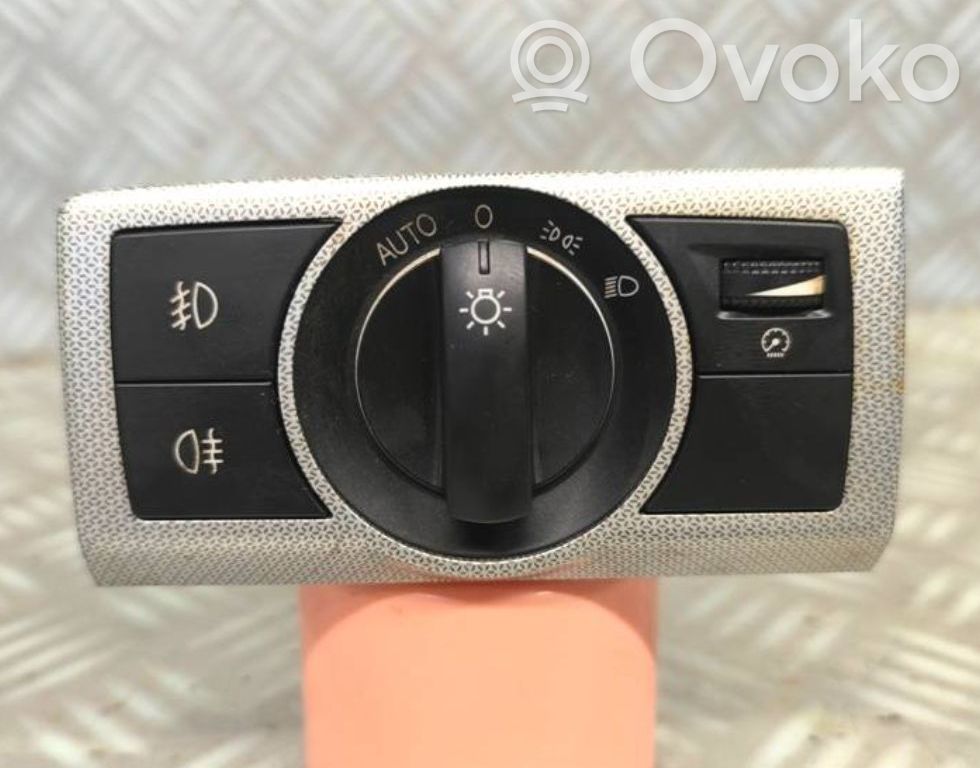 Opel Antara Light switch 