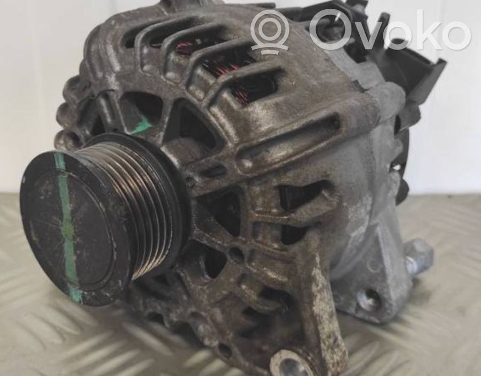 Ford Transit Courier Generatore/alternatore 