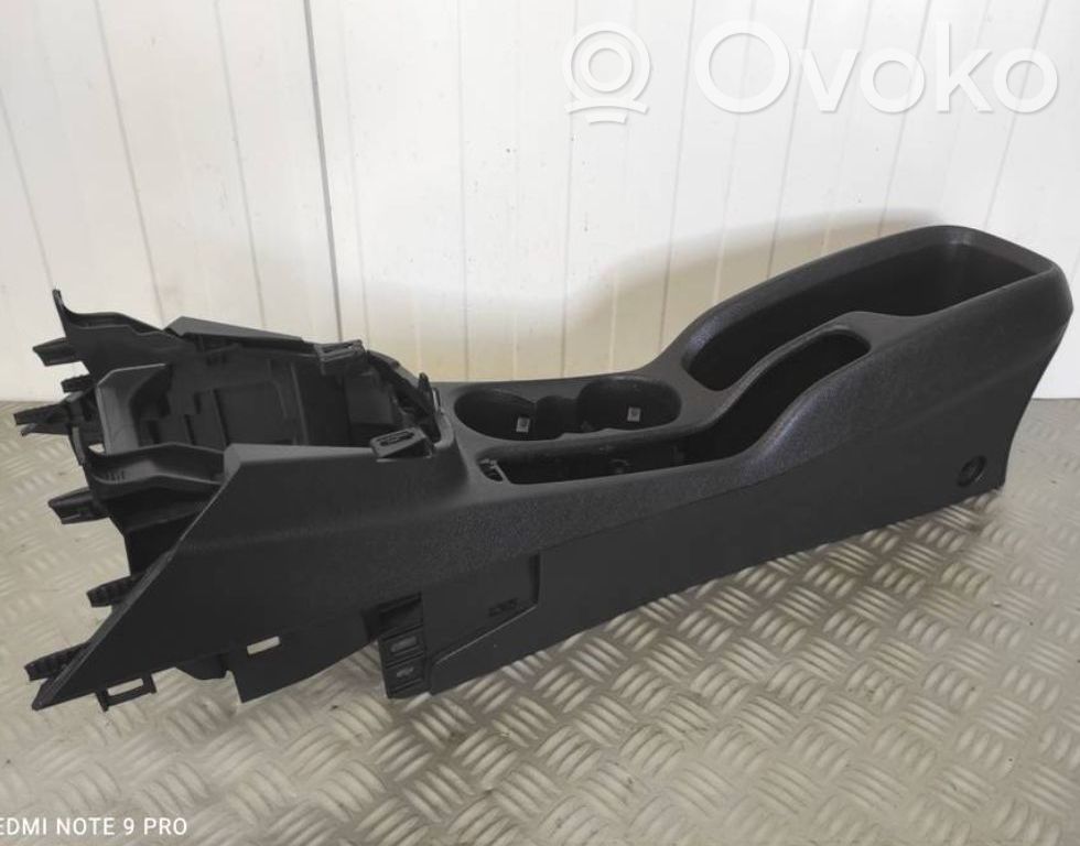 Ford Transit Courier Center console 