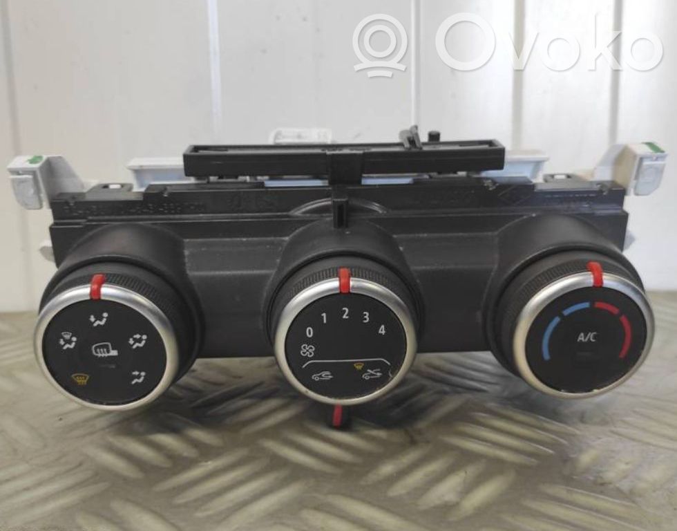 Renault Express Climate control unit 