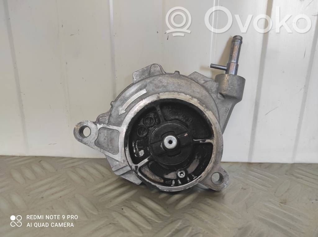Toyota Auris E180 Vacuum pump 