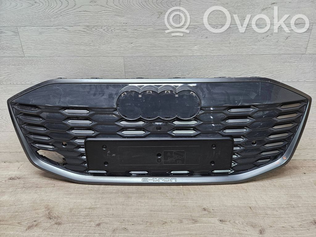 Audi Q6 e-tron Front grill 