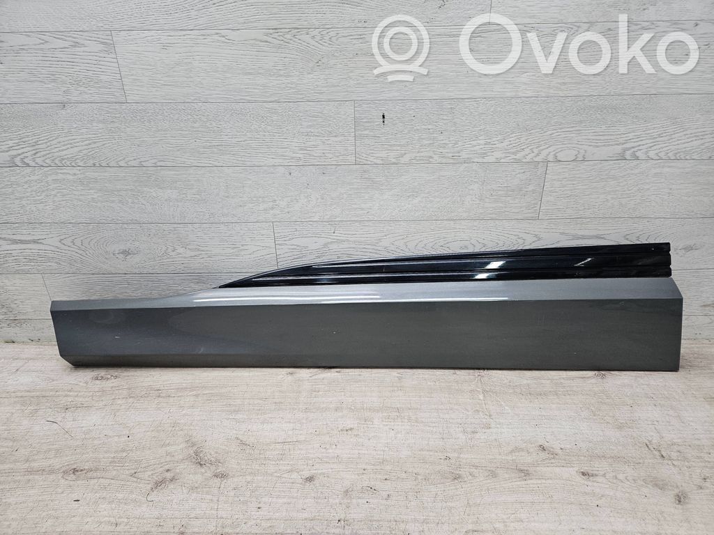 Audi e-tron Front door trim (molding) 