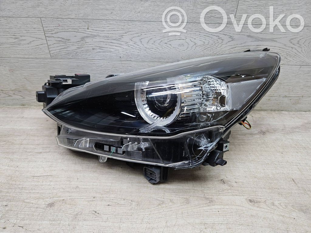 Mazda 2 Headlight/headlamp 