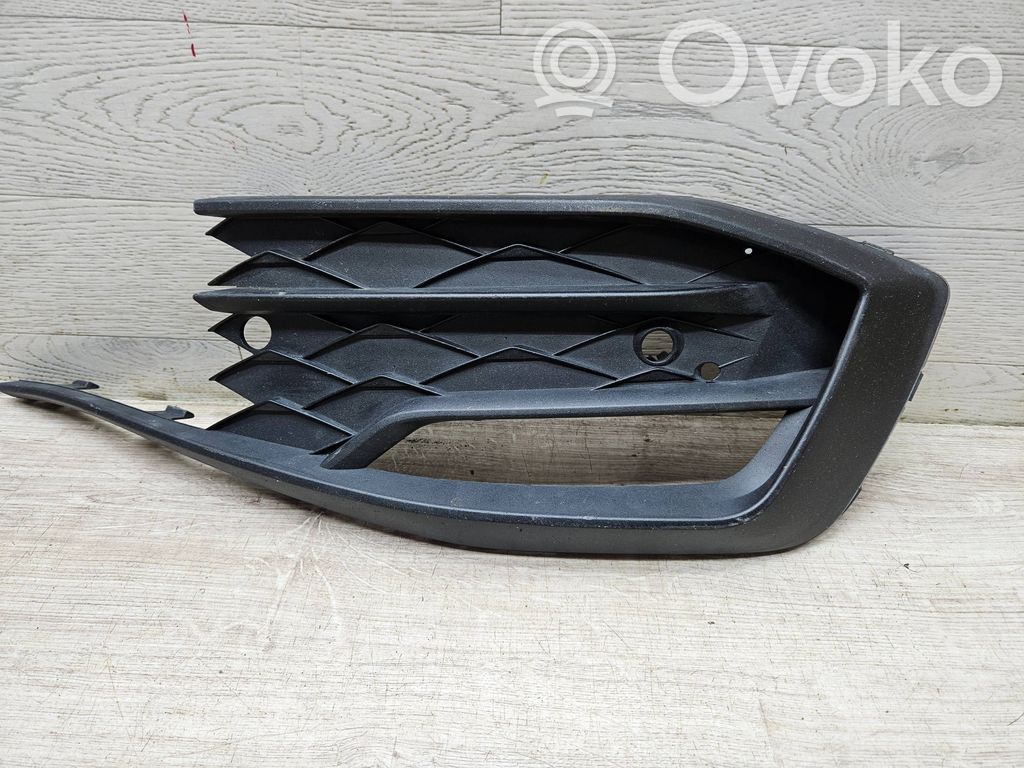 Seat Leon IV Rejilla inferior del parachoques delantero 