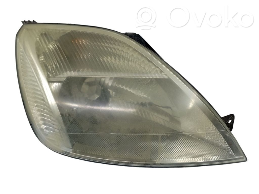 Headlight/headlamp   2746387