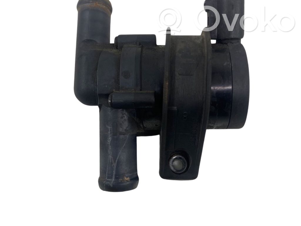 Vandens pompa   30950001