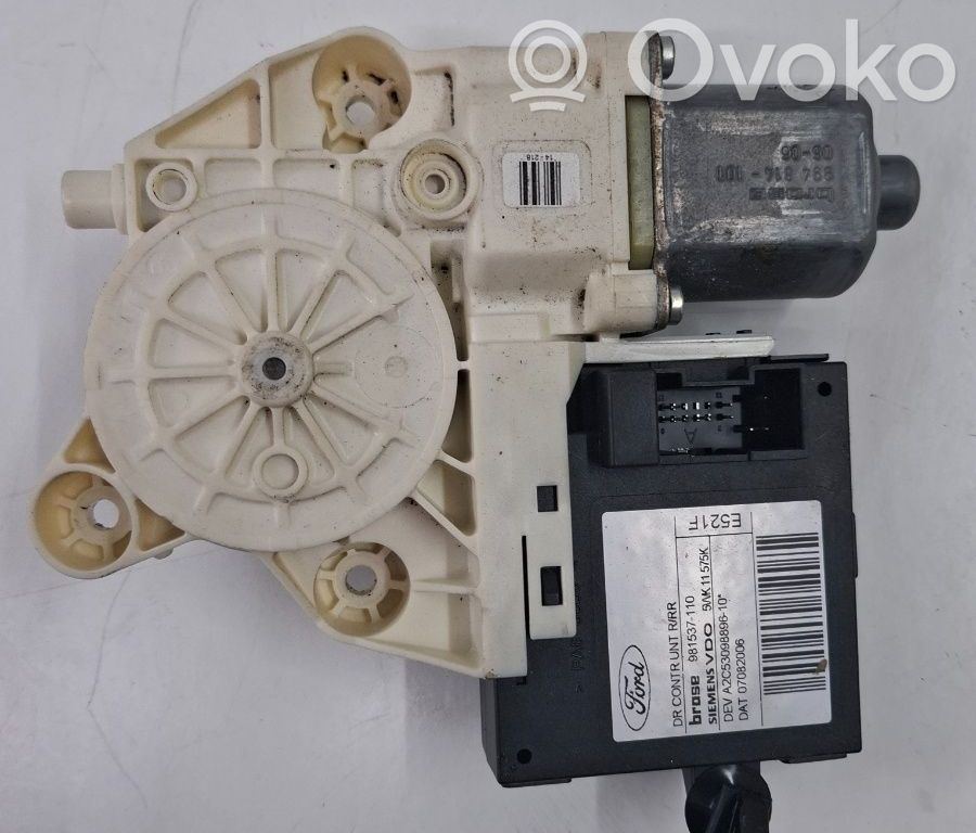 Ford Focus Front door window regulator motor 