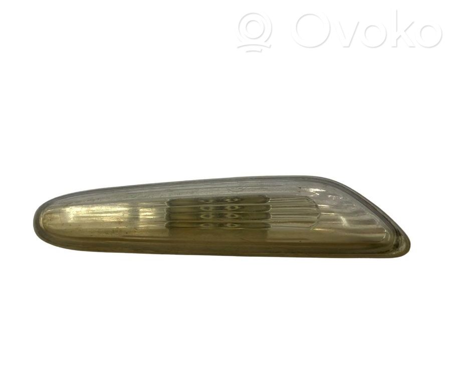 Sparno posūkio žibintas   4185L