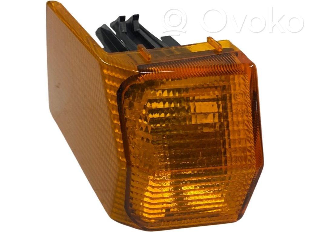 Citroen BX Front fender indicator light 