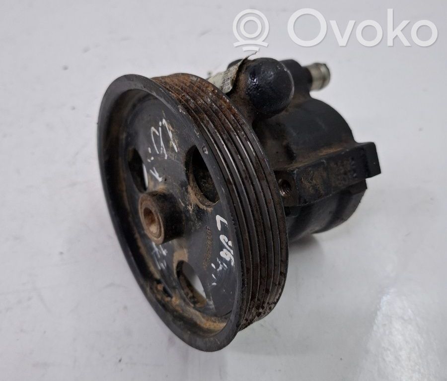 Renault Kangoo I Power steering pump 