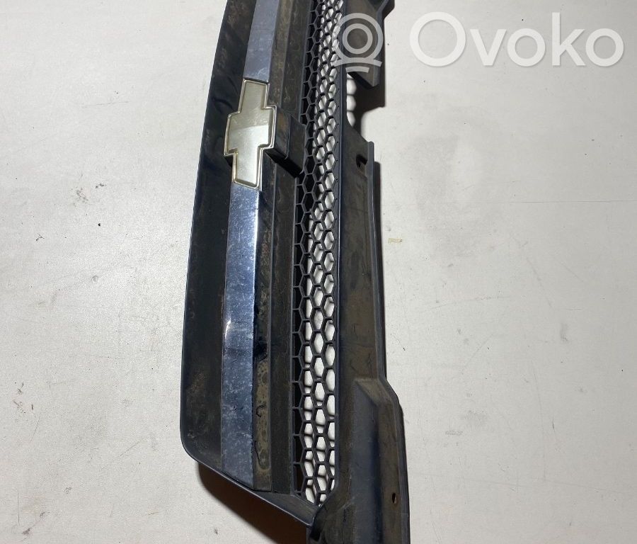 Chevrolet Aveo Etusäleikkö 