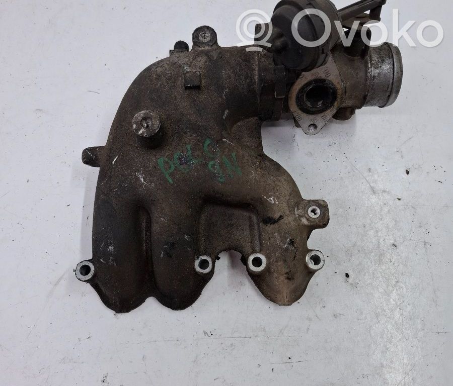 Volkswagen Polo IV 9N3 Colector de admisión 