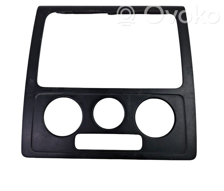Volkswagen Caddy Rămă unitate radio/GPS 