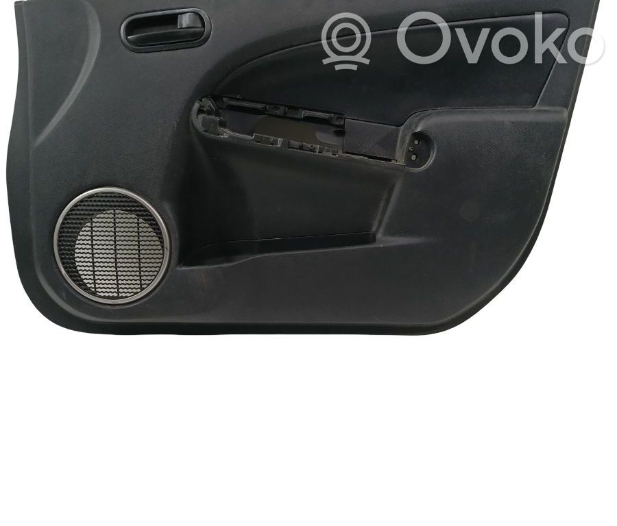 Mazda 2 Etuoven verhoilu 