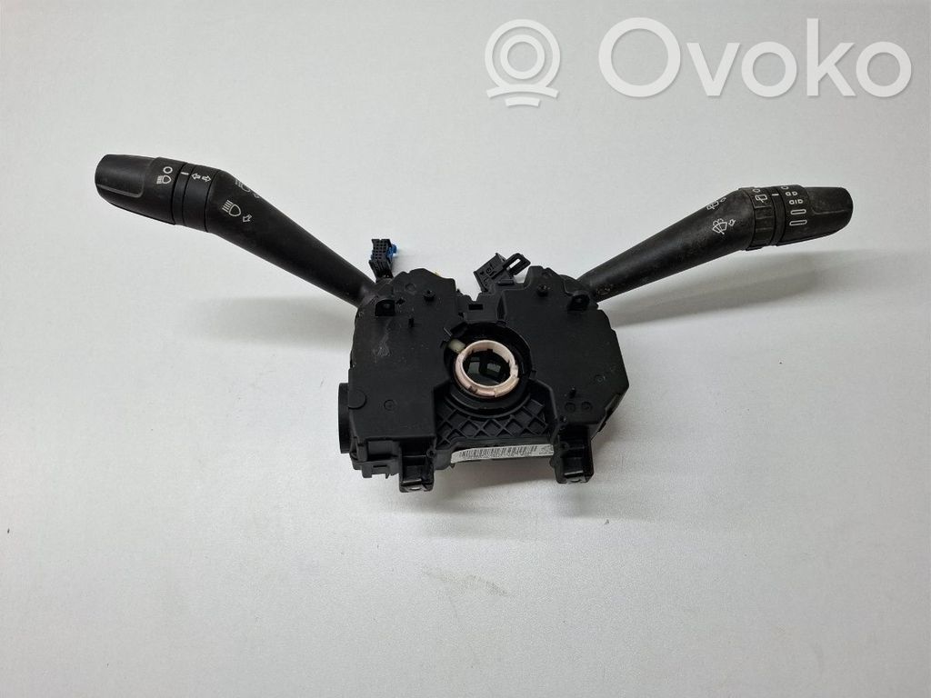 Alfa Romeo Mito Commodo, commande essuie-glace/phare 