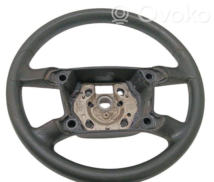 Ohjauspyörä   2K0419091E