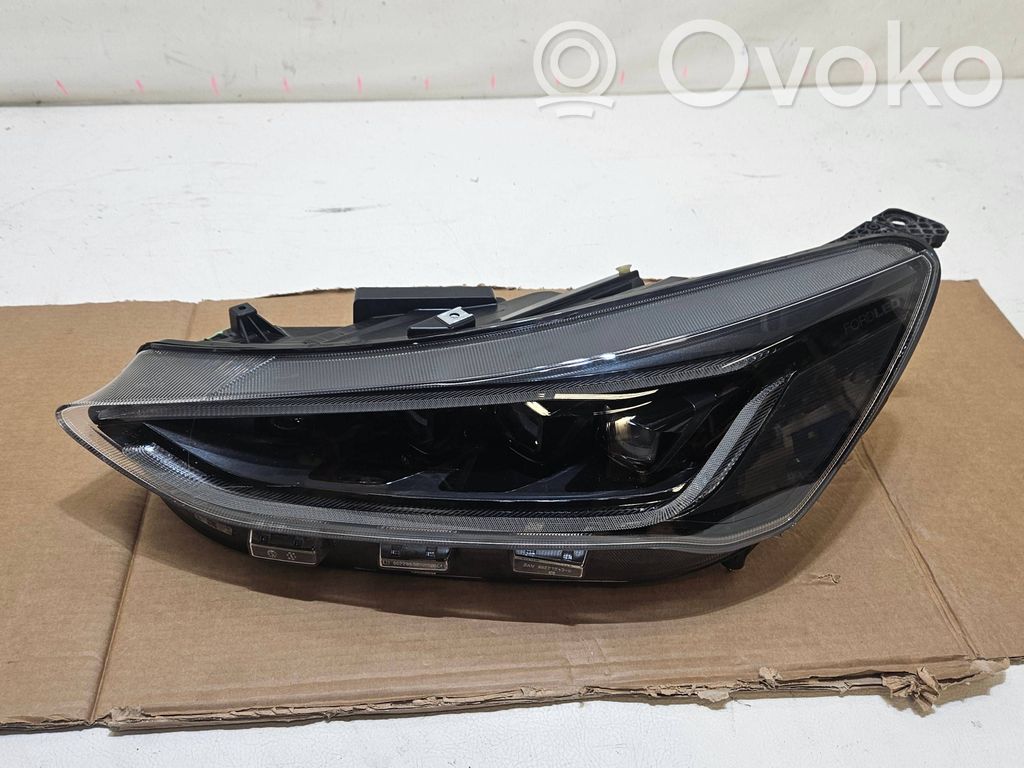 Ford Focus Scheinwerfer 