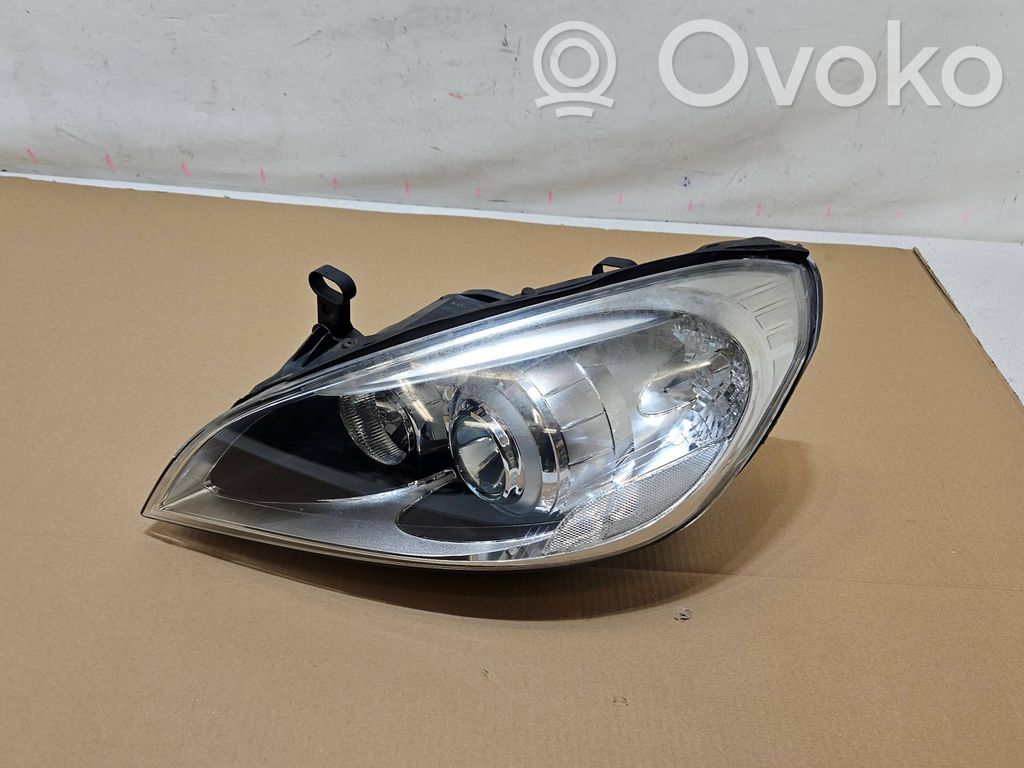 Volvo V60 Priekinis žibintas 