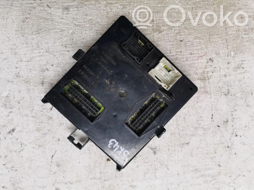 Renault Laguna II Comfort/convenience module 