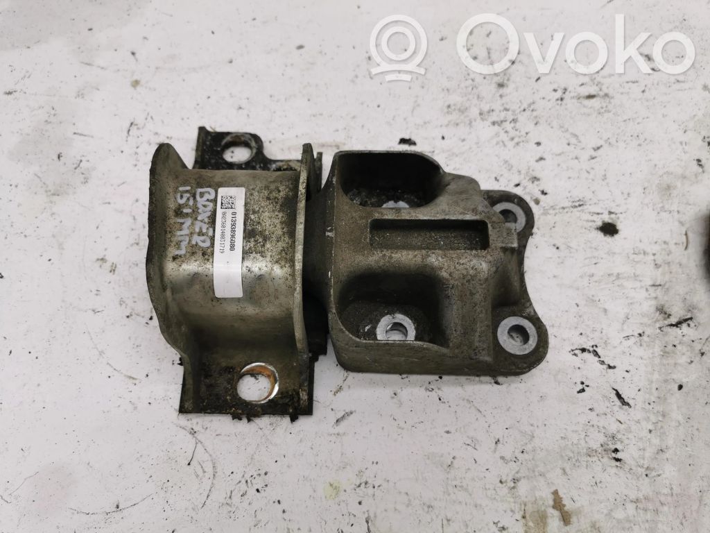 Fiat Ducato Engine mount vacuum valve 