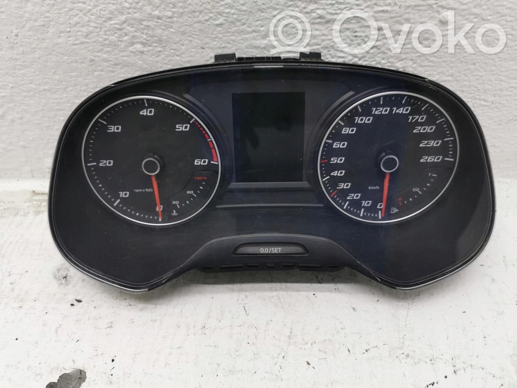 Seat Leon (5F) Speedometer (instrument cluster) 