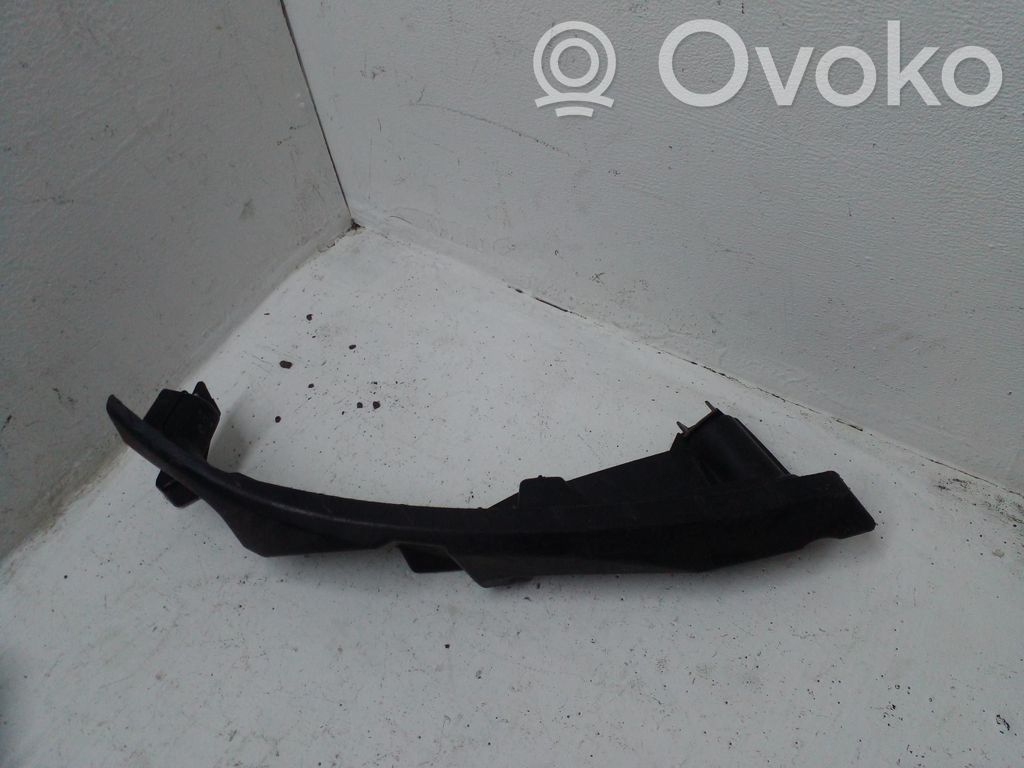 Renault Clio III Rear bumper mounting bracket 