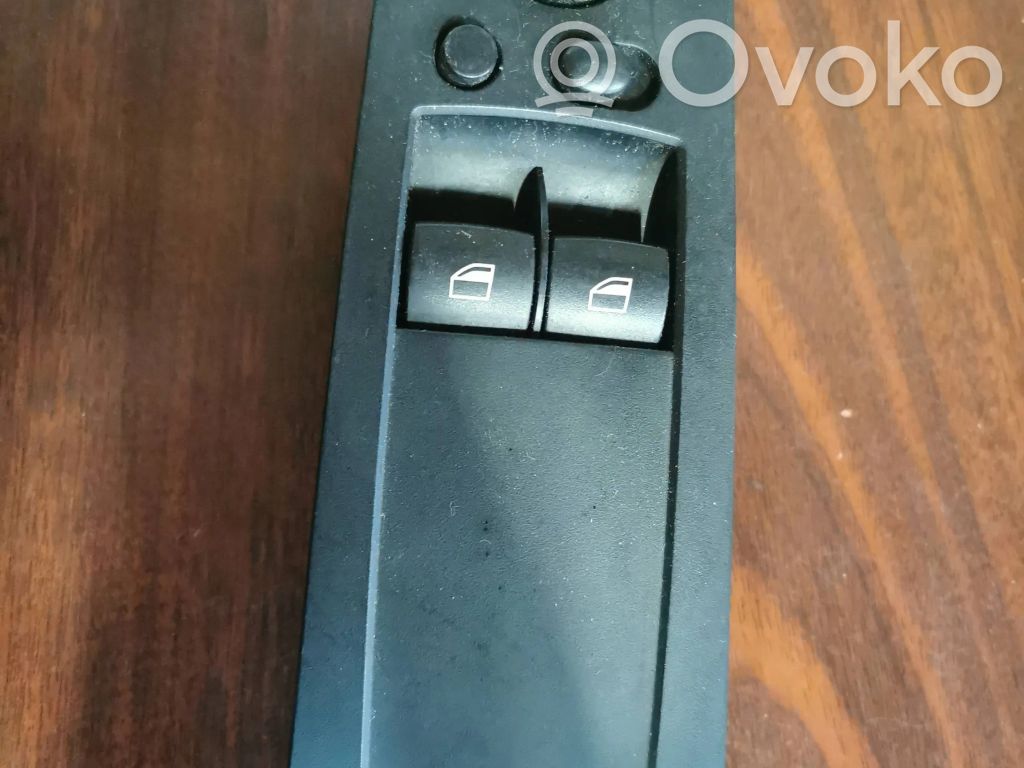BMW 5 E60 E61 Electric window control switch 