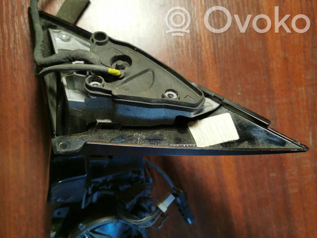 Mercedes-Benz E W212 Front door electric wing mirror 