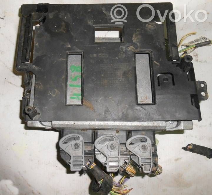 Peugeot 407 Calculateur moteur ECU 