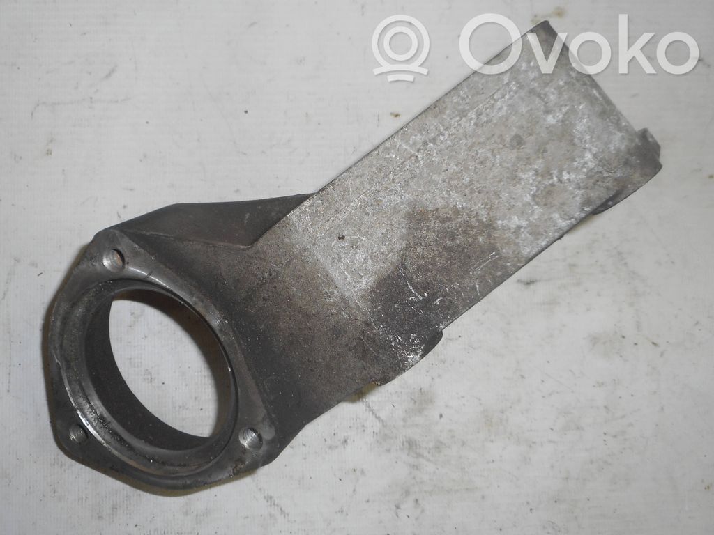 Opel Vectra B Engine mounting bracket 