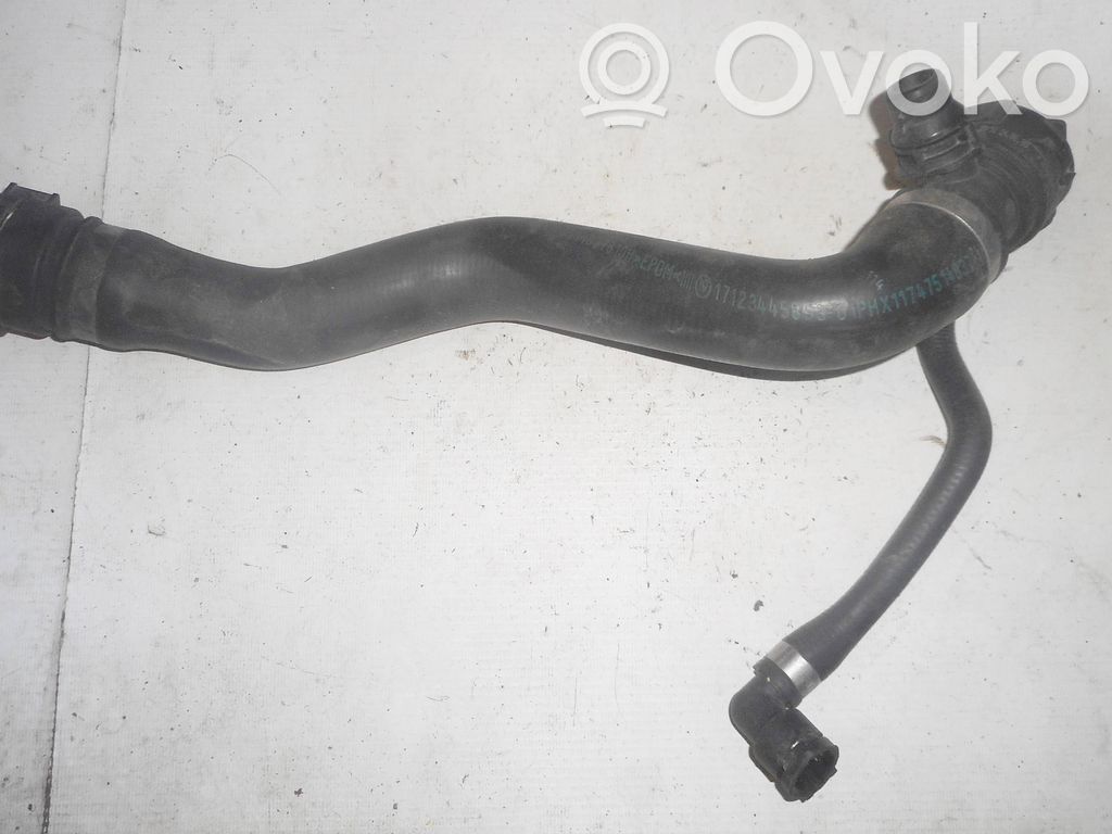 BMW X3 E83 Engine coolant pipe/hose 