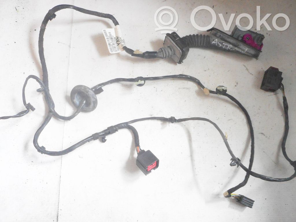 Opel Astra J Cableado de puerta trasera 