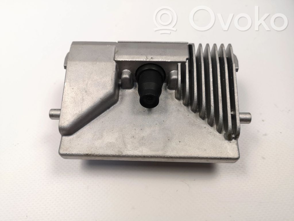 Volkswagen PASSAT B9 Reversing camera 