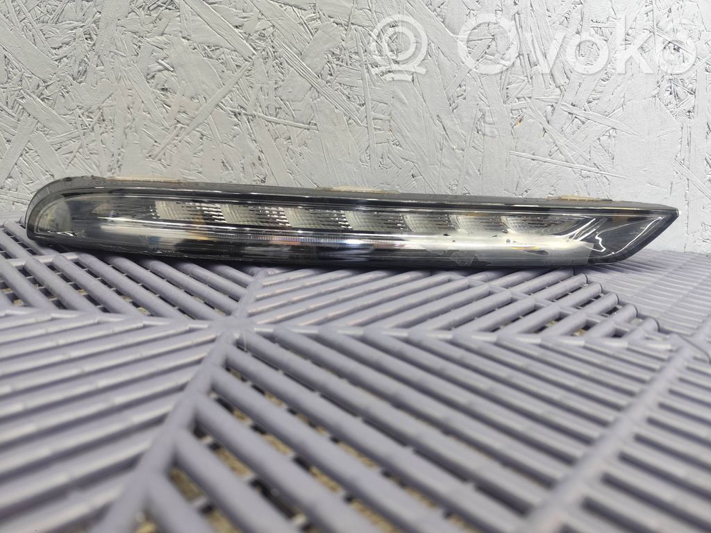 Porsche Macan (95B) Etusumuvalo 