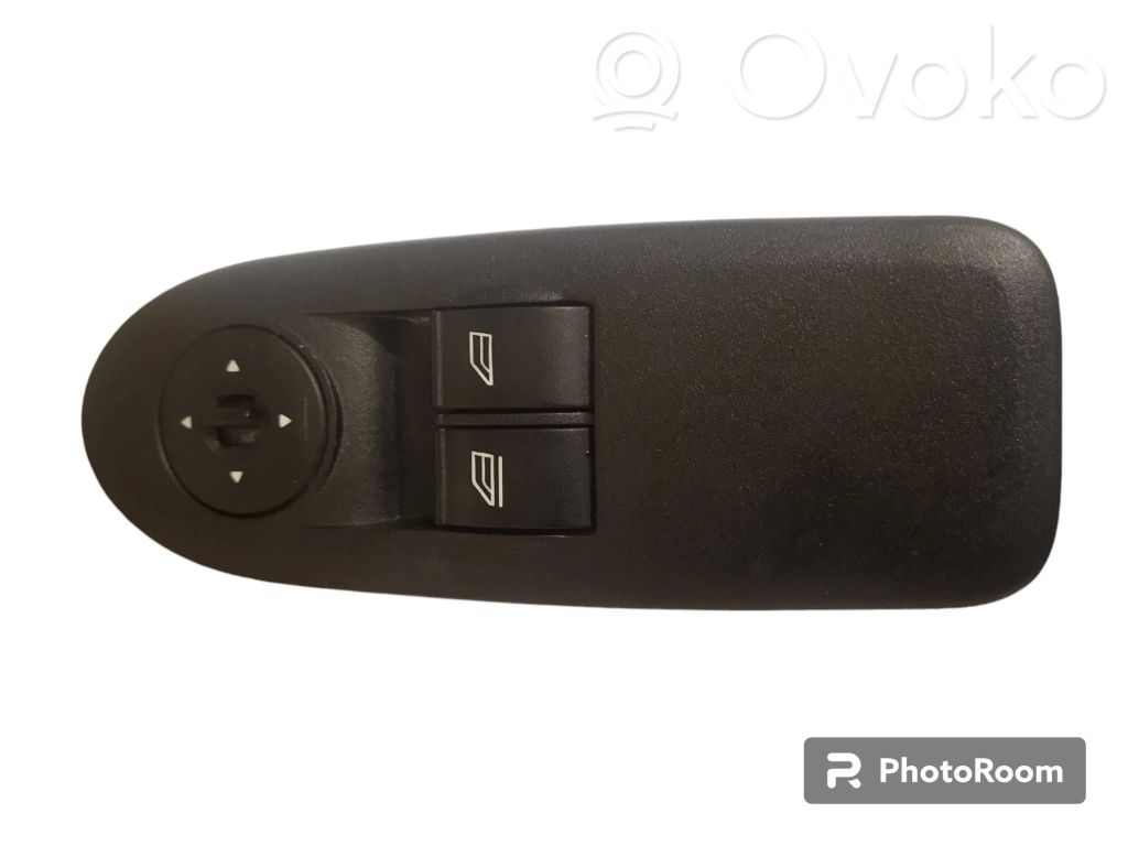 Ford Focus C-MAX Electric window control switch 