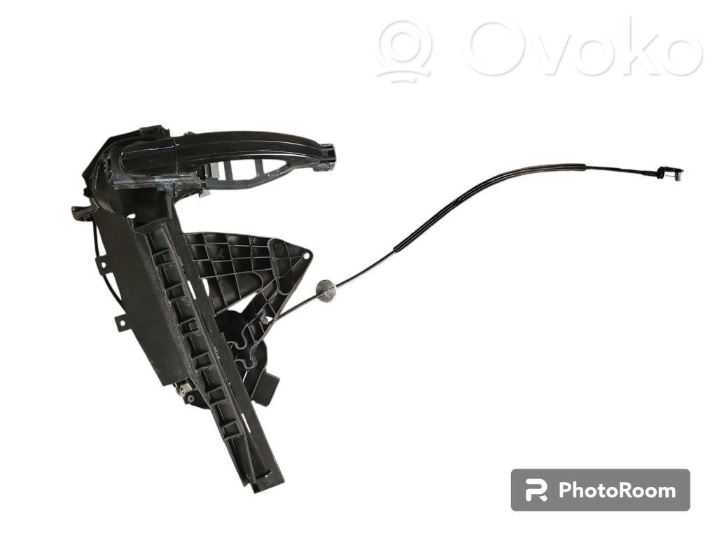 Ford Focus C-MAX Front door lock 
