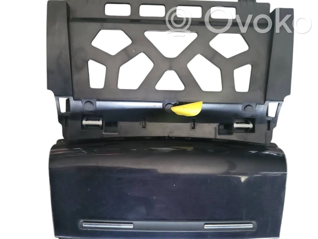 Audi A3 S3 8P Ashtray (front) 