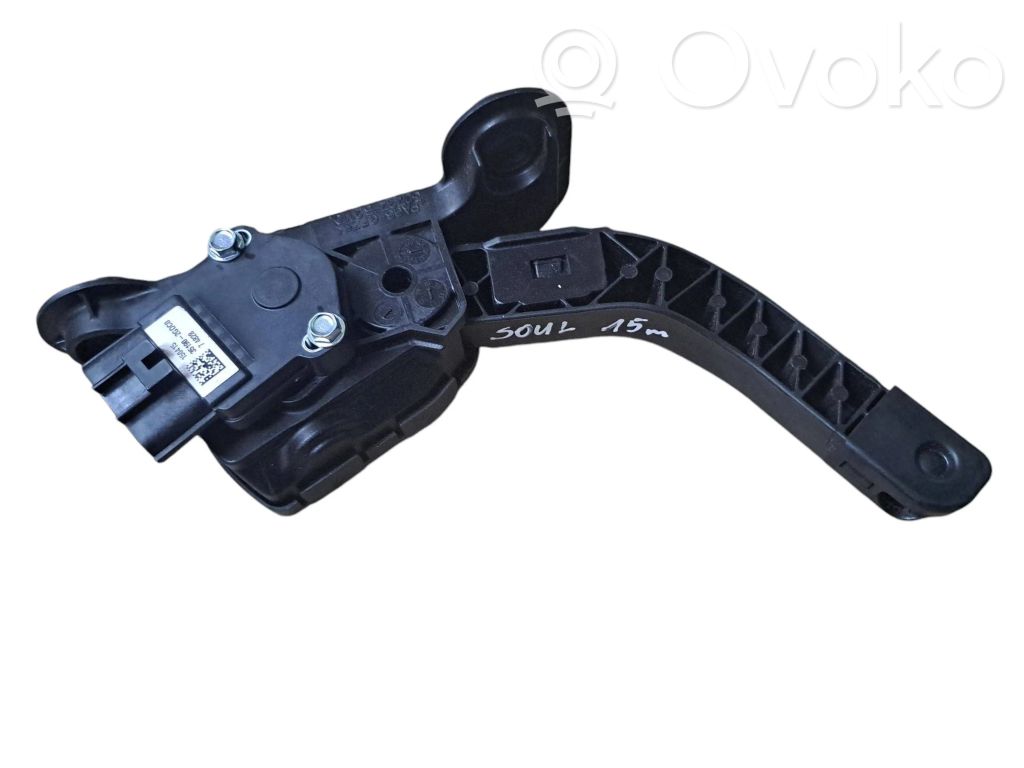 KIA Soul Accelerator throttle pedal 