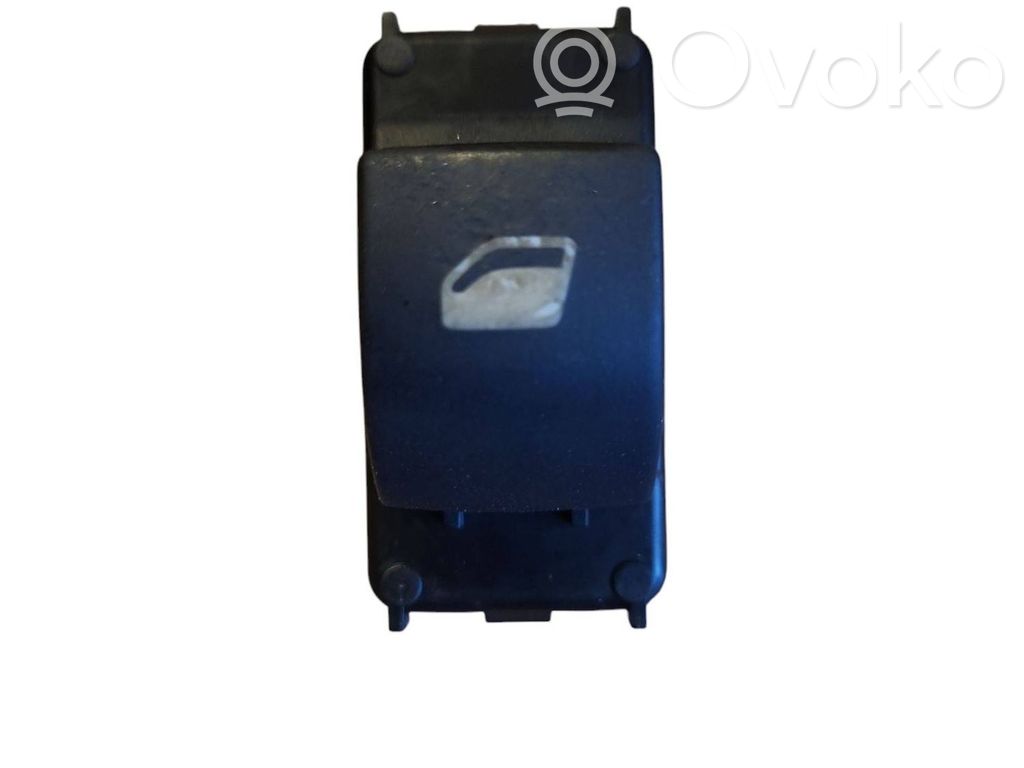 Citroen Berlingo Electric window control switch 
