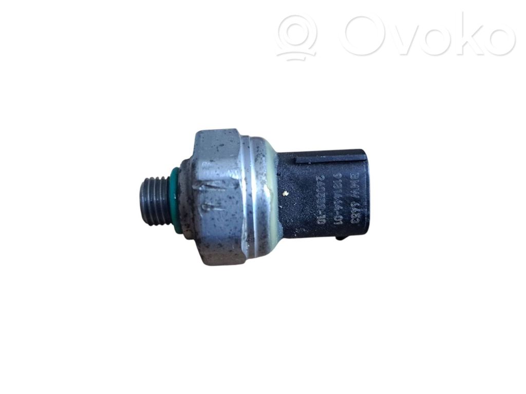 BMW 3 F30 F35 F31 Air conditioning (A/C) pressure sensor 